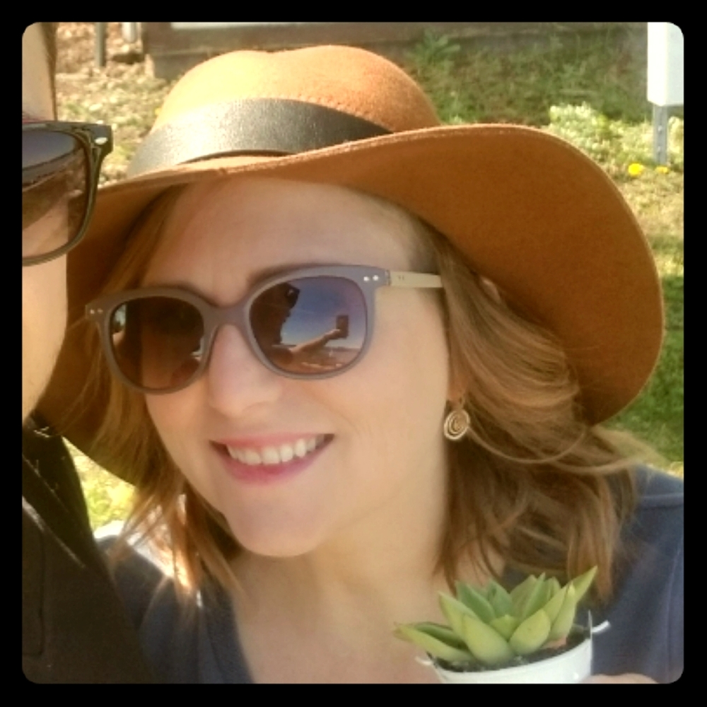 Meet your Posher, Sherry